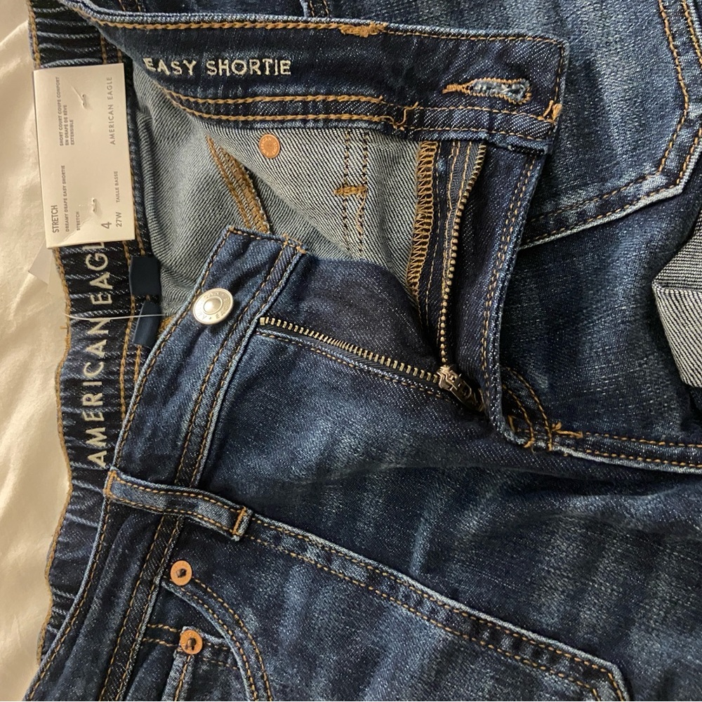 American Eagle Shorts - Picture 7 of 7